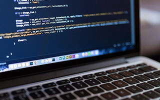 美国电影《春潮烂漫海棠红/曼迪的觉醒》HD中字高清修复完整版免费看